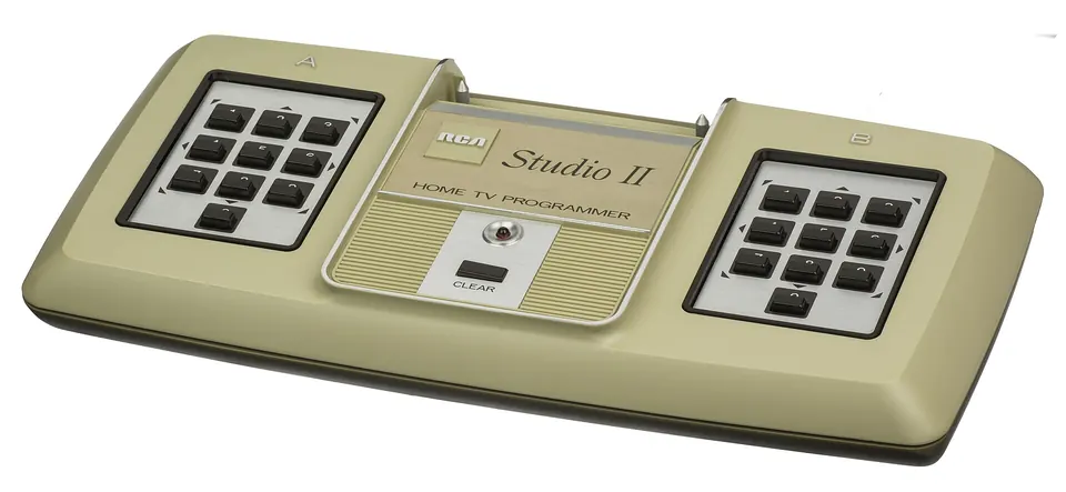 The RCA Studio II console with its two built-in keypads.