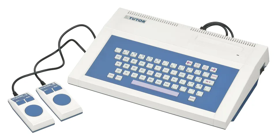 The Tomy Tutor computer with its two controllers.