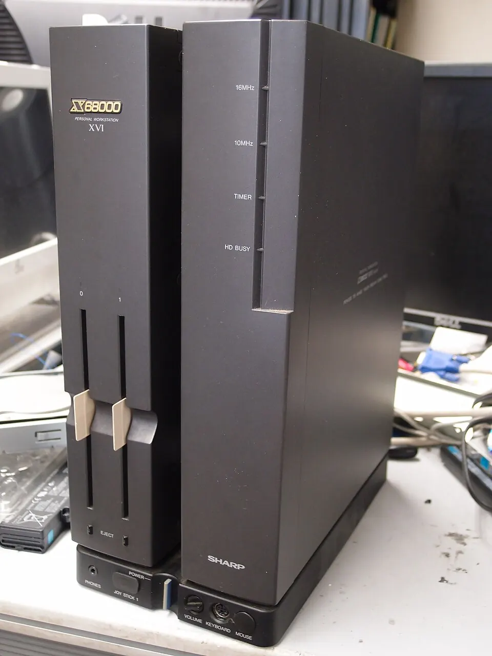 Sharp X68000 hardware